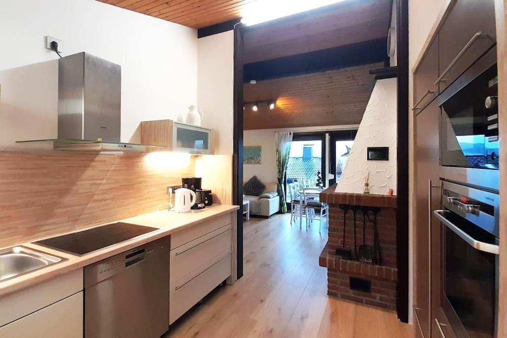 Ferienhaus Lena Im Sauerland Direkt Am Hennesee メシェデ エクステリア 写真