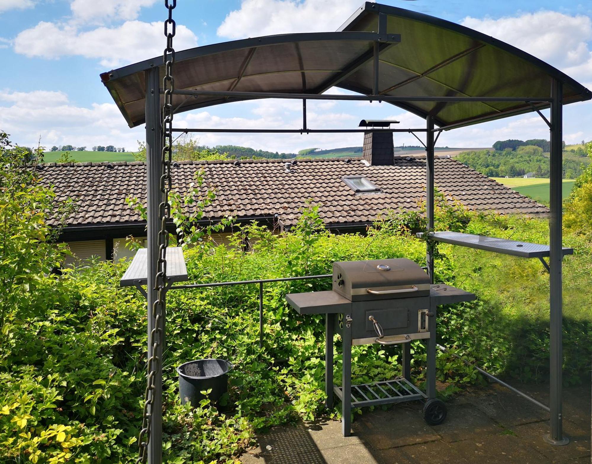 Ferienhaus Lena Im Sauerland Direkt Am Hennesee メシェデ エクステリア 写真